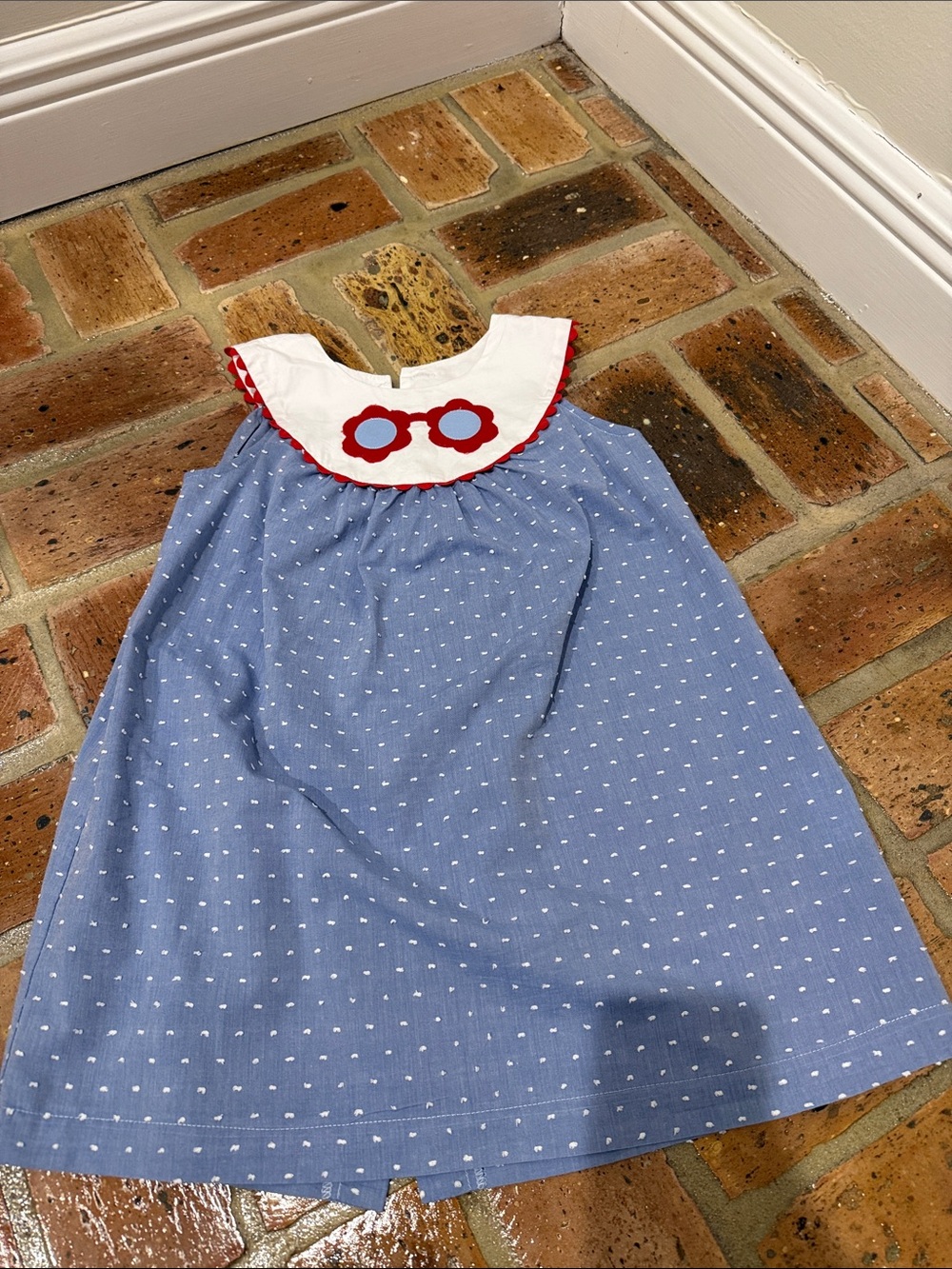 Hannah Kate Clothing Blue Swiss Dot Dress with Sunglasses Appliqué in Size 7